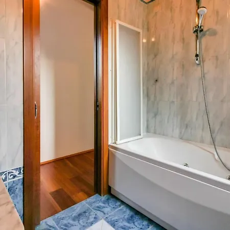 Ramo Venier By Halldis